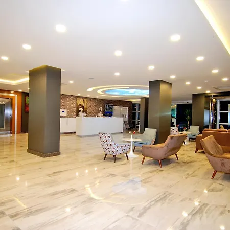 Otel Kleopatra Ramira 4*