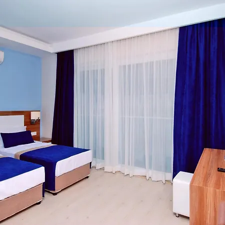 Kleopatra Ramira Otel
